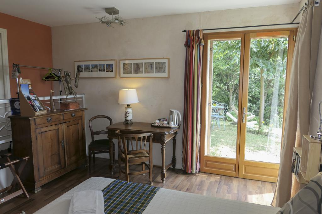 Chambre D'Hotes La Bichette Chassagny Extérieur photo